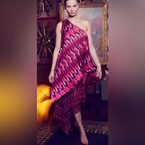 NWT Misa Los Angeles Women’s Yasmin One Shoulder Trapeze Chiffon Dress Size M